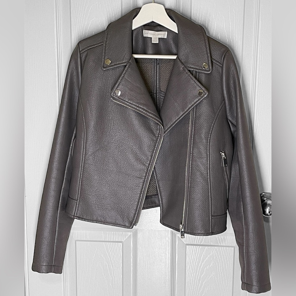 New York and Company Women’s Size small Gray Full Zip Faux Leather Jacket
